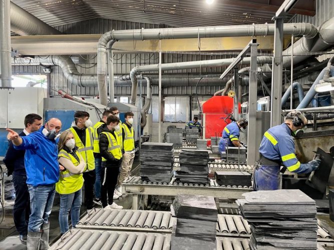 Estudiantes Ingeniería de Caminos-1