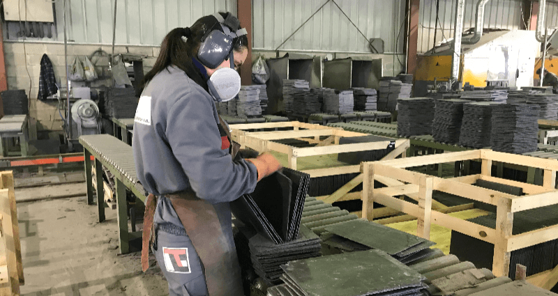 Mujeres sector pizarra