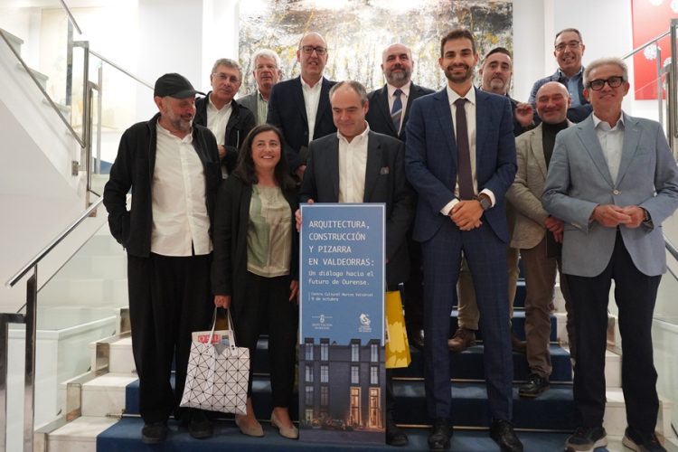 Autoridades y ponentes 23